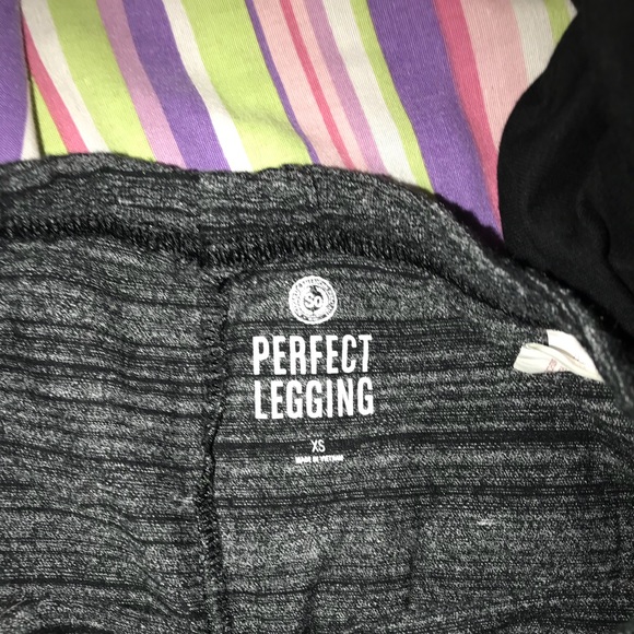 Leggings - Picture 3 of 3